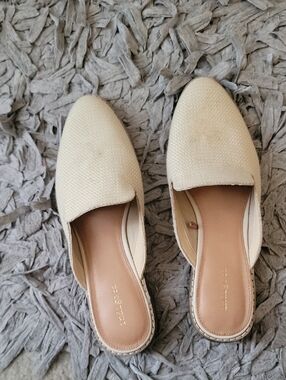 Indigo Rd Women's Cream Slip-On Mule Flats - Neutral Casual Style